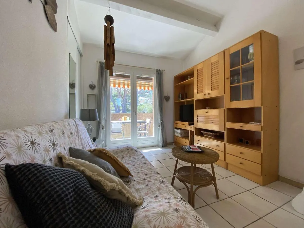 Appartement 2P Avec Mezzanine, Balcon, Parking Prive - A 200M De La Plage De La Nartelle - Fr-1-226-523 Sainte-Maxime France